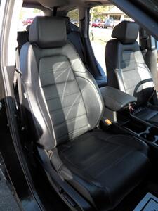2018 Honda CR-V Touring  AWD - Photo 17 - Mishawaka, IN 46545