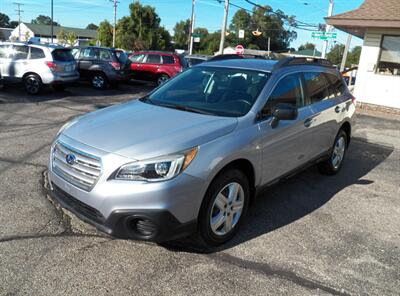 2015 Subaru Outback 2.5i  AWD - Photo 7 - Mishawaka, IN 46545