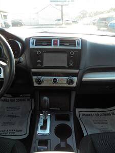 2015 Subaru Outback 2.5i  AWD - Photo 17 - Mishawaka, IN 46545