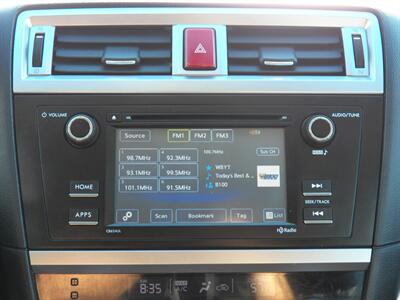 2015 Subaru Outback 2.5i  AWD - Photo 18 - Mishawaka, IN 46545