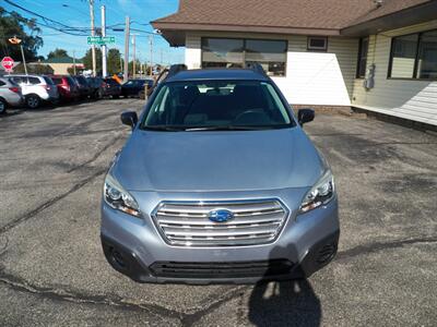 2015 Subaru Outback 2.5i  AWD - Photo 8 - Mishawaka, IN 46545