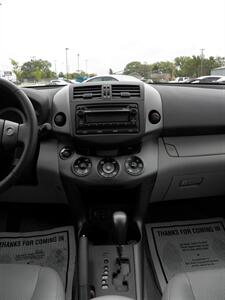 2012 Toyota RAV4 V6 Limited  AWD - Photo 20 - Mishawaka, IN 46545