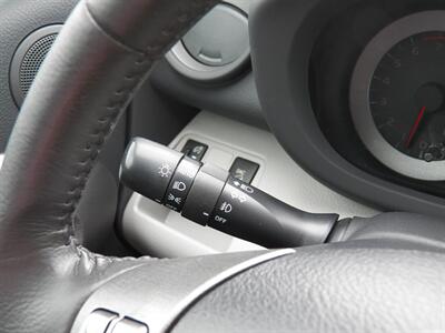 2012 Toyota RAV4 V6 Limited  AWD - Photo 31 - Mishawaka, IN 46545