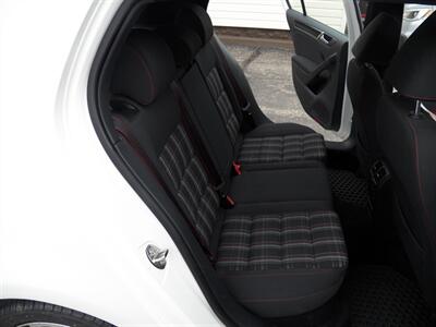 2014 Volkswagen GTI Wolfsburg Edition PZEV - Photo 9 - Mishawaka, IN 46545
