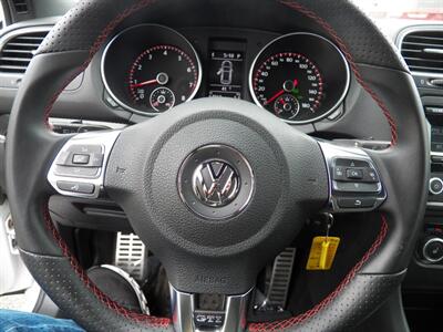 2014 Volkswagen GTI Wolfsburg Edition PZEV - Photo 15 - Mishawaka, IN 46545