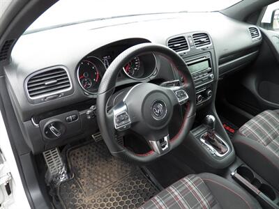2014 Volkswagen GTI Wolfsburg Edition PZEV - Photo 6 - Mishawaka, IN 46545