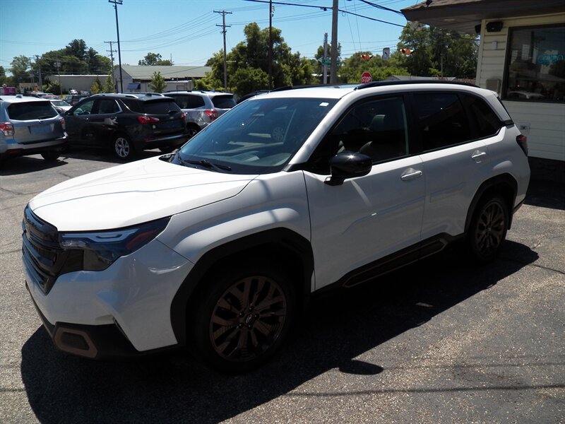 2025 Subaru Forester Sport AWD - Photo 4 - Mishawaka, IN 46545