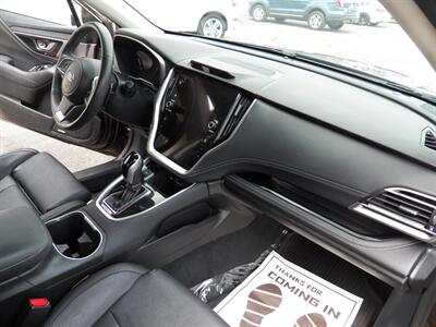 2020 Subaru Outback Limited  AWD - Photo 15 - Mishawaka, IN 46545