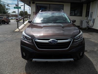 2020 Subaru Outback Limited  AWD - Photo 7 - Mishawaka, IN 46545