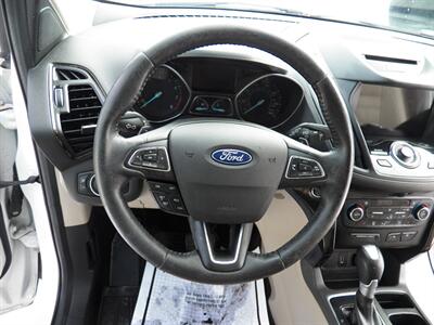 2017 Ford Escape Titanium - Photo 16 - Mishawaka, IN 46545