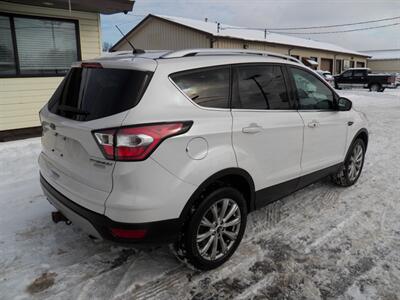 2017 Ford Escape Titanium - Photo 2 - Mishawaka, IN 46545