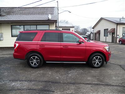 2020 Ford Expedition XLT  4x4 - Photo 2 - Mishawaka, IN 46545