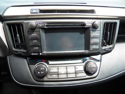 2015 Toyota RAV4 XLE AWD - Photo 19 - Mishawaka, IN 46545