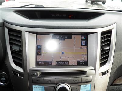 2013 Subaru Outback 2.5i Limited AWD - Photo 21 - Mishawaka, IN 46545
