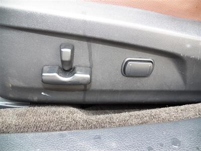 2013 Subaru Outback 2.5i Limited AWD - Photo 13 - Mishawaka, IN 46545