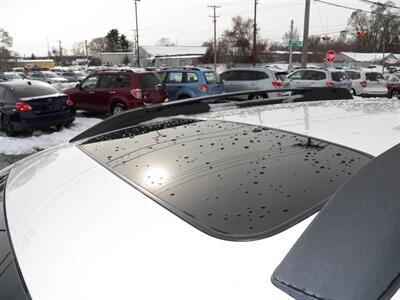 2013 Subaru Outback 2.5i Limited AWD - Photo 9 - Mishawaka, IN 46545