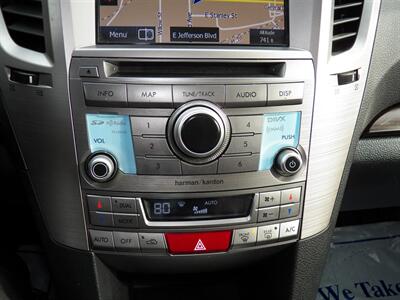 2013 Subaru Outback 2.5i Limited AWD - Photo 22 - Mishawaka, IN 46545