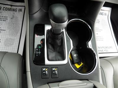 2019 Toyota Highlander XLE   - Photo 22 - Mishawaka, IN 46545