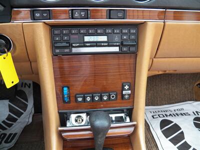 1983 Mercedes-Benz 380 SL Convertible - Photo 11 - Mishawaka, IN 46545