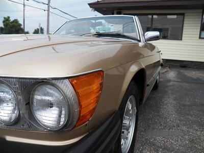 1983 Mercedes-Benz 380 SL Convertible - Photo 14 - Mishawaka, IN 46545