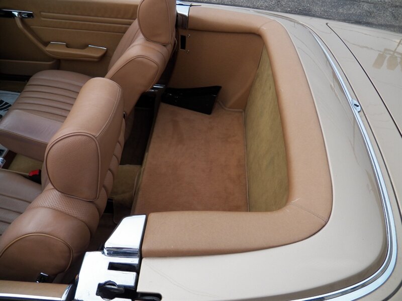 1983 Mercedes-Benz 380 SL Convertible - Photo 24 - Mishawaka, IN 46545