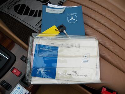 1983 Mercedes-Benz 380 SL Convertible - Photo 22 - Mishawaka, IN 46545
