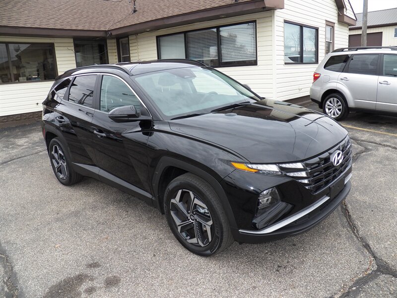 2022 Hyundai TUCSON Plug-in Hybrid SEL  AWD