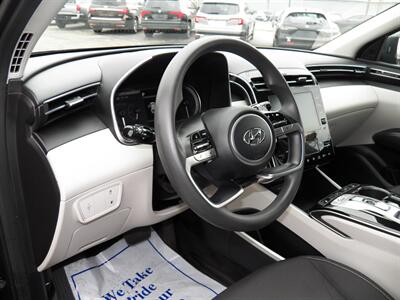 2022 Hyundai TUCSON Plug-in Hybrid SEL AWD - Photo 9 - Mishawaka, IN 46545