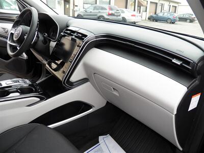2022 Hyundai TUCSON Plug-in Hybrid SEL AWD - Photo 16 - Mishawaka, IN 46545
