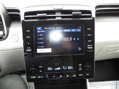 2022 Hyundai TUCSON Plug-in Hybrid SEL AWD - Photo 19 - Mishawaka, IN 46545