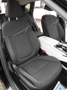 2022 Hyundai TUCSON Plug-in Hybrid SEL AWD - Photo 15 - Mishawaka, IN 46545