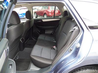 2015 Subaru Outback 2.5i Premium AWD - Photo 9 - Mishawaka, IN 46545