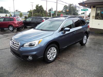 2015 Subaru Outback 2.5i Premium AWD - Photo 2 - Mishawaka, IN 46545