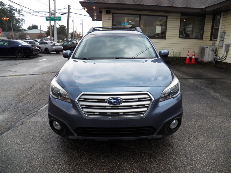 2015 Subaru Outback 2.5i Premium AWD - Photo 5 - Mishawaka, IN 46545