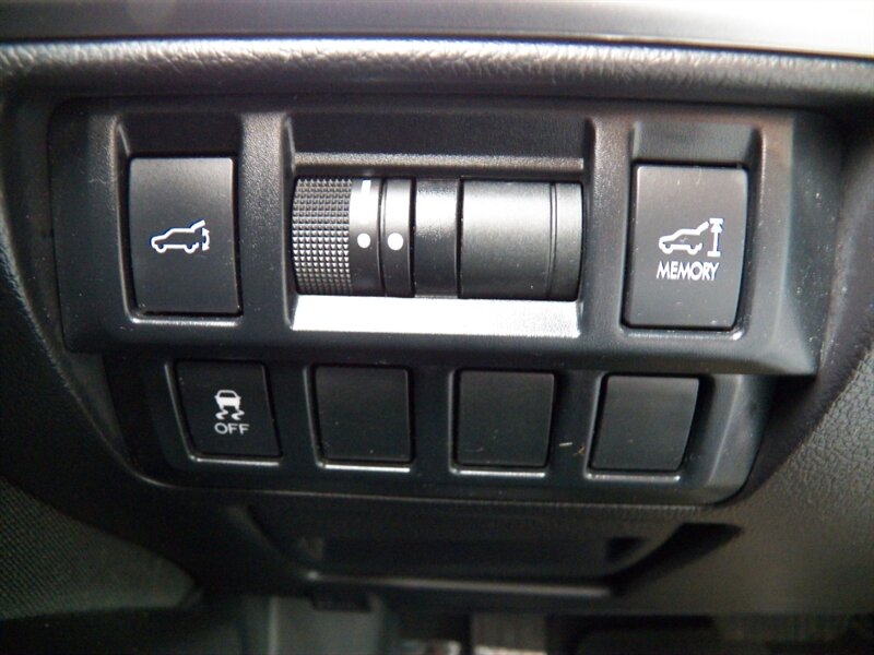 2015 Subaru Outback 2.5i Premium AWD - Photo 23 - Mishawaka, IN 46545