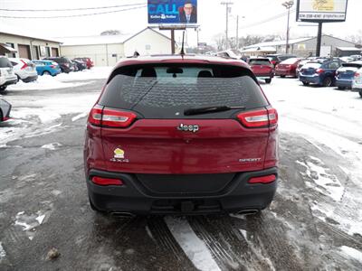 2015 Jeep Cherokee Sport  4x4 - Photo 4 - Mishawaka, IN 46545