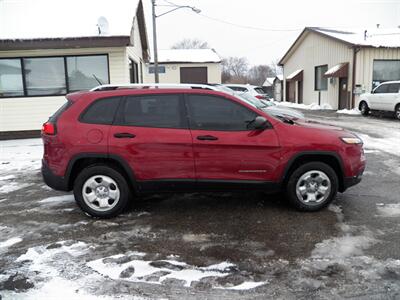 2015 Jeep Cherokee Sport  4x4 - Photo 2 - Mishawaka, IN 46545