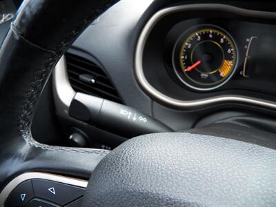 2015 Jeep Cherokee Sport  4x4 - Photo 25 - Mishawaka, IN 46545