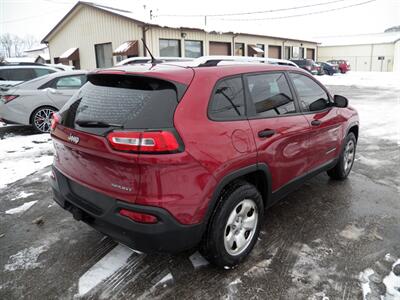 2015 Jeep Cherokee Sport  4x4 - Photo 3 - Mishawaka, IN 46545