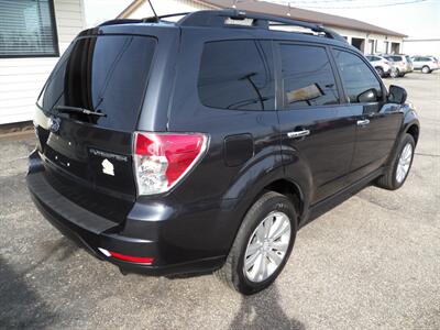 2012 Subaru Forester 2.5X Premium  AWD - Photo 4 - Mishawaka, IN 46545