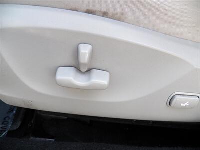 2012 Subaru Forester 2.5X Premium  AWD - Photo 9 - Mishawaka, IN 46545