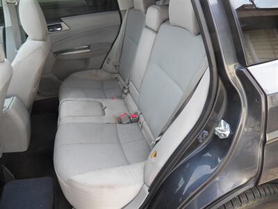 2012 Subaru Forester 2.5X Premium  AWD - Photo 10 - Mishawaka, IN 46545