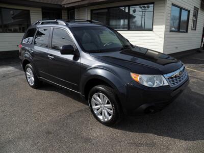 2012 Subaru Forester 2.5X Premium  AWD - Photo 3 - Mishawaka, IN 46545