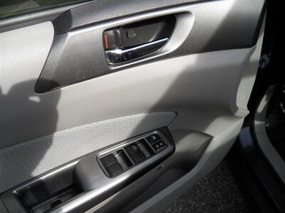 2012 Subaru Forester 2.5X Premium  AWD - Photo 15 - Mishawaka, IN 46545