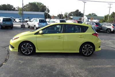 2016 Scion iM   - Photo 6 - Mishawaka, IN 46545