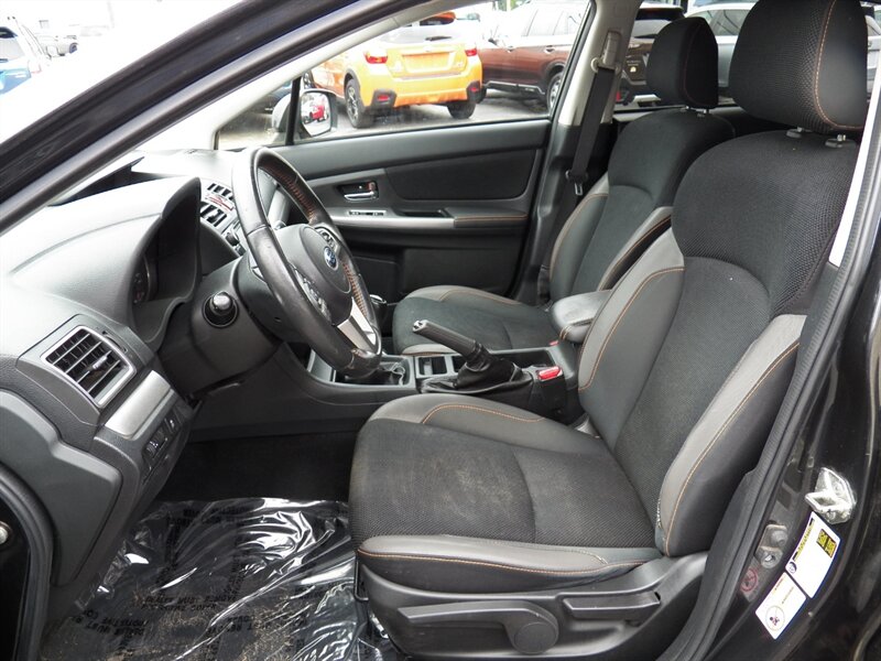 2016 Subaru Crosstrek 2.0i Premium AWD - Photo 7 - Mishawaka, IN 46545