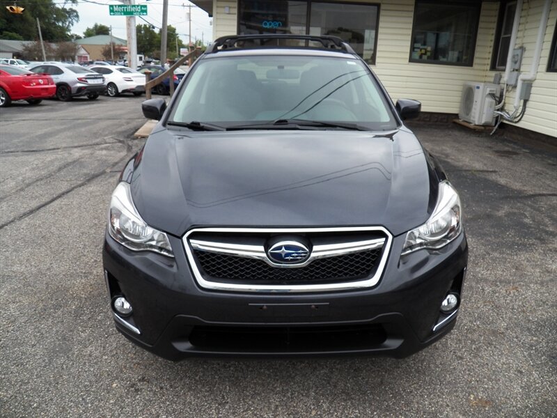 2016 Subaru Crosstrek 2.0i Premium AWD - Photo 5 - Mishawaka, IN 46545