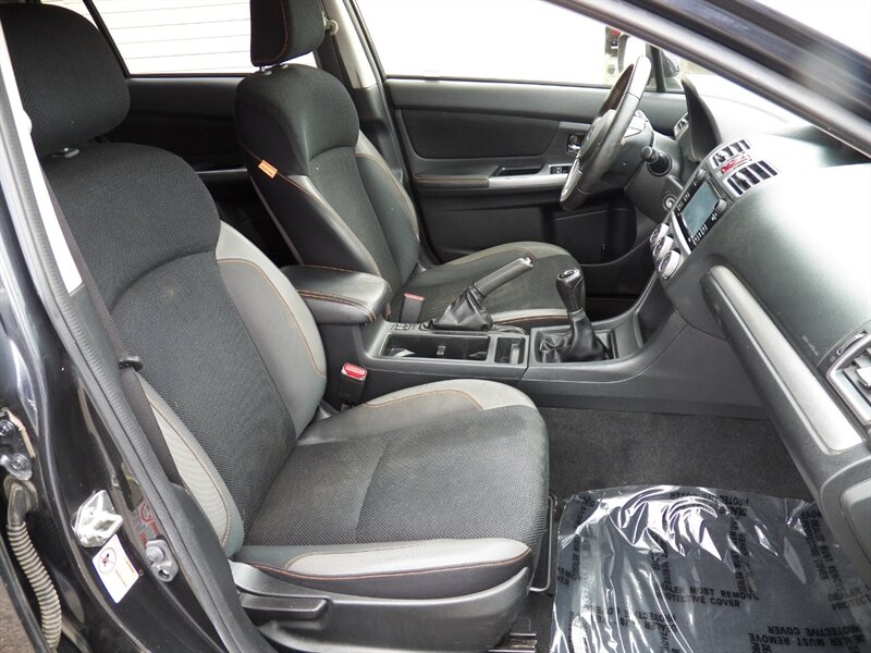 2016 Subaru Crosstrek 2.0i Premium AWD - Photo 11 - Mishawaka, IN 46545