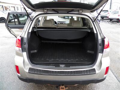 2014 Subaru Outback 3.6R Limited   - Photo 15 - Mishawaka, IN 46545