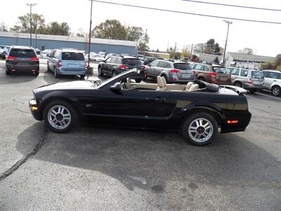 2007 Ford Mustang GT Premium   - Photo 6 - Mishawaka, IN 46545